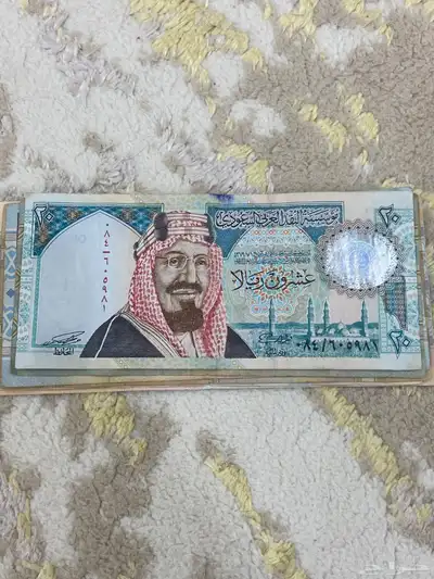دراهم للبيع 4