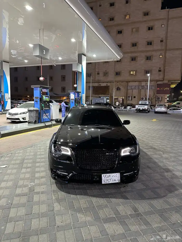 كرايسلر محول SRT داخلي وخارجي بودي وكالة تم البيع 15