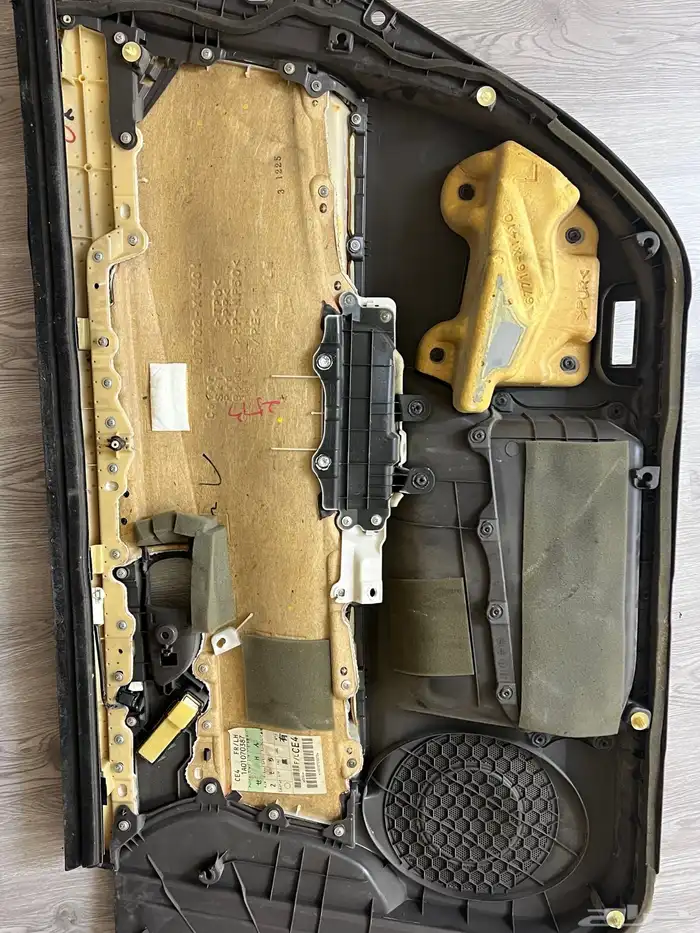 قطع لكزس es350 موديل 2013 إلى 2018 1