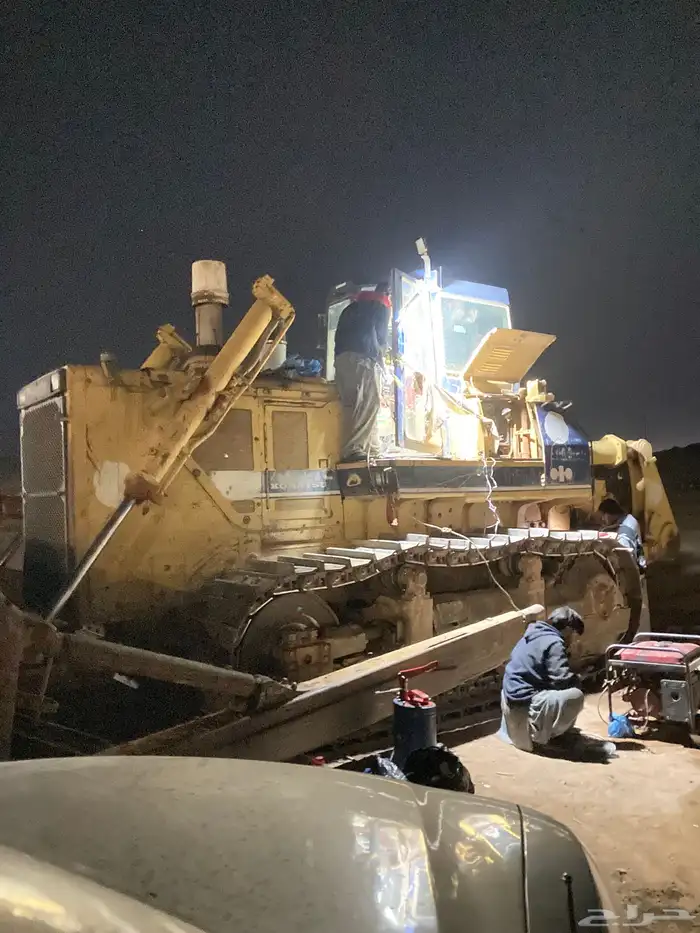 بلدوزرات للاجار والبيع في حائل وضواحيها 4