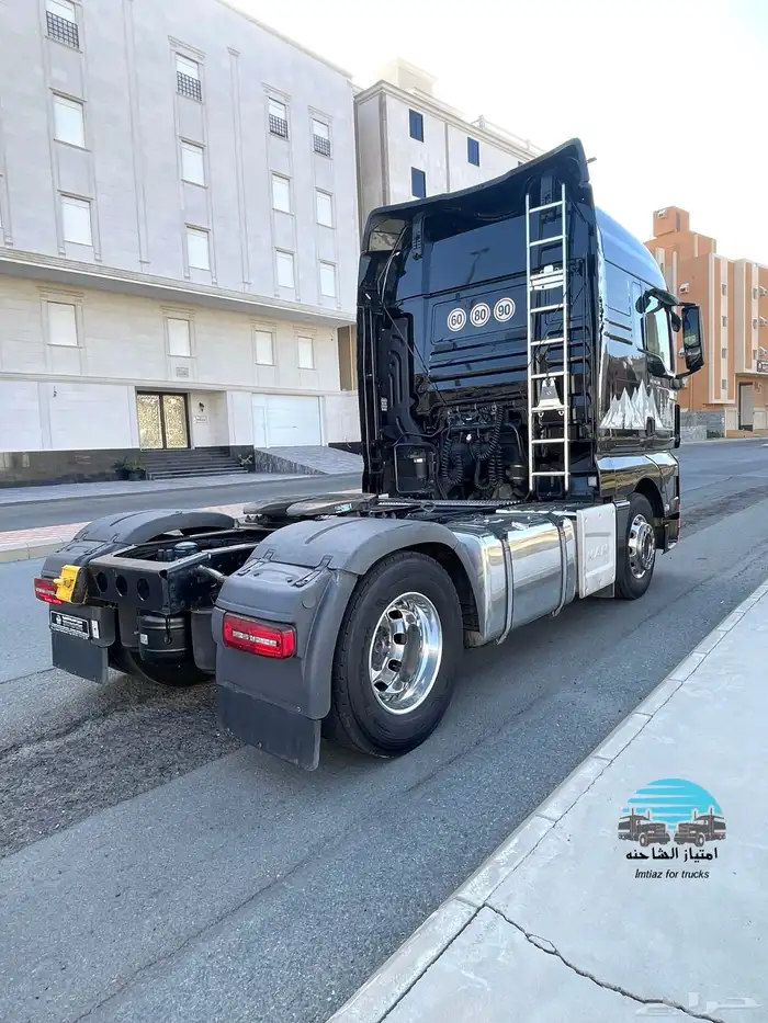 راس شاحنة مان TGX 18.510 موديل 2021 6