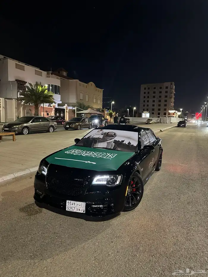 كرايسلر محول SRT داخلي وخارجي بودي وكالة تم البيع 0