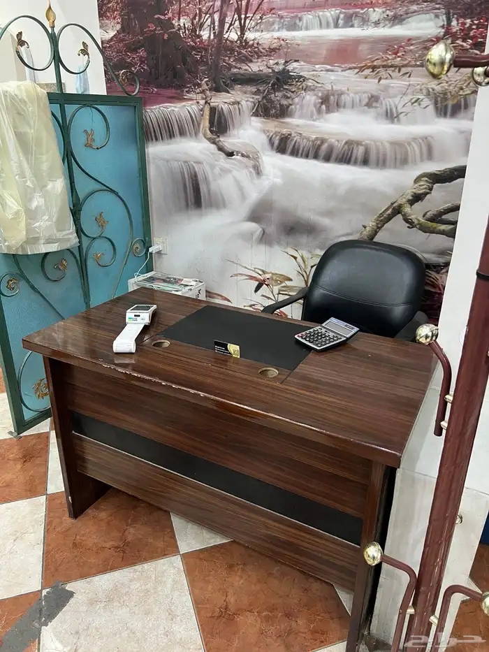صالون حلاقة لتقبيل 5