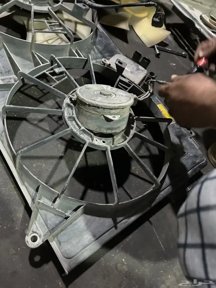 ورشه متنقله تعبئة فريون تغيير بطاريه اشتراك بنشر فتح باب 0