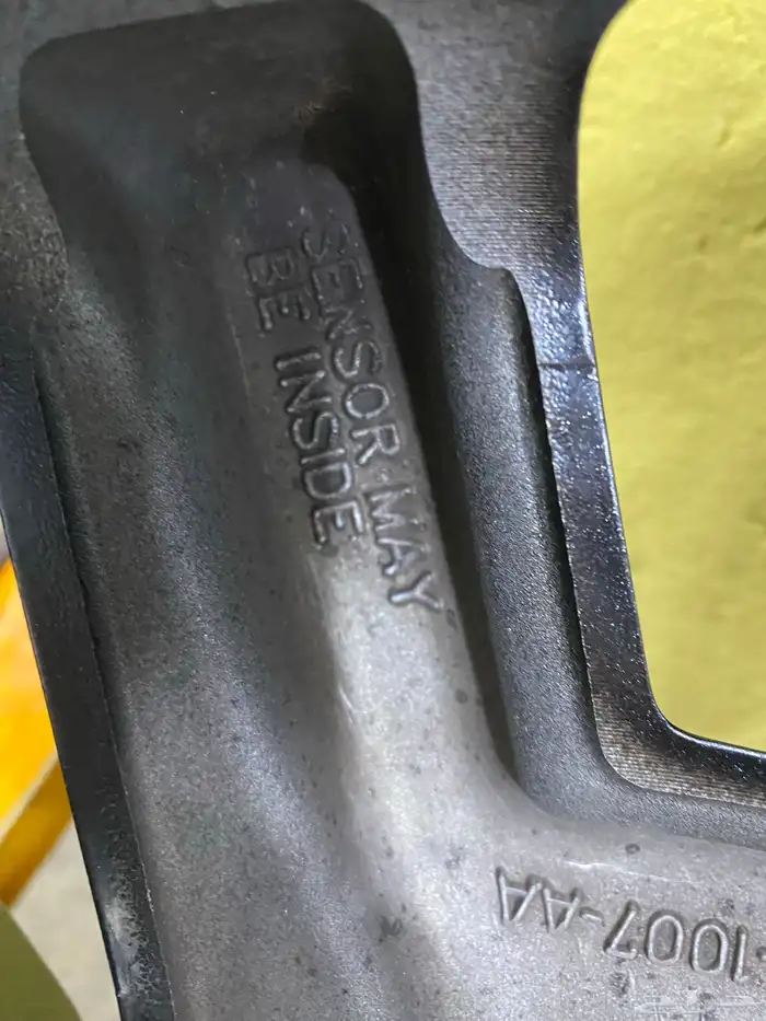 جنوط إكسبديشن موديل 2016 مقاس 20 اصلي وكاله 3