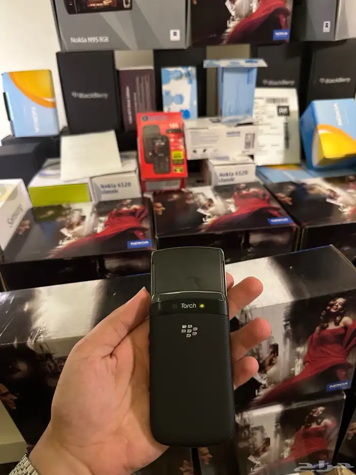 بلاك بيري 9900 7