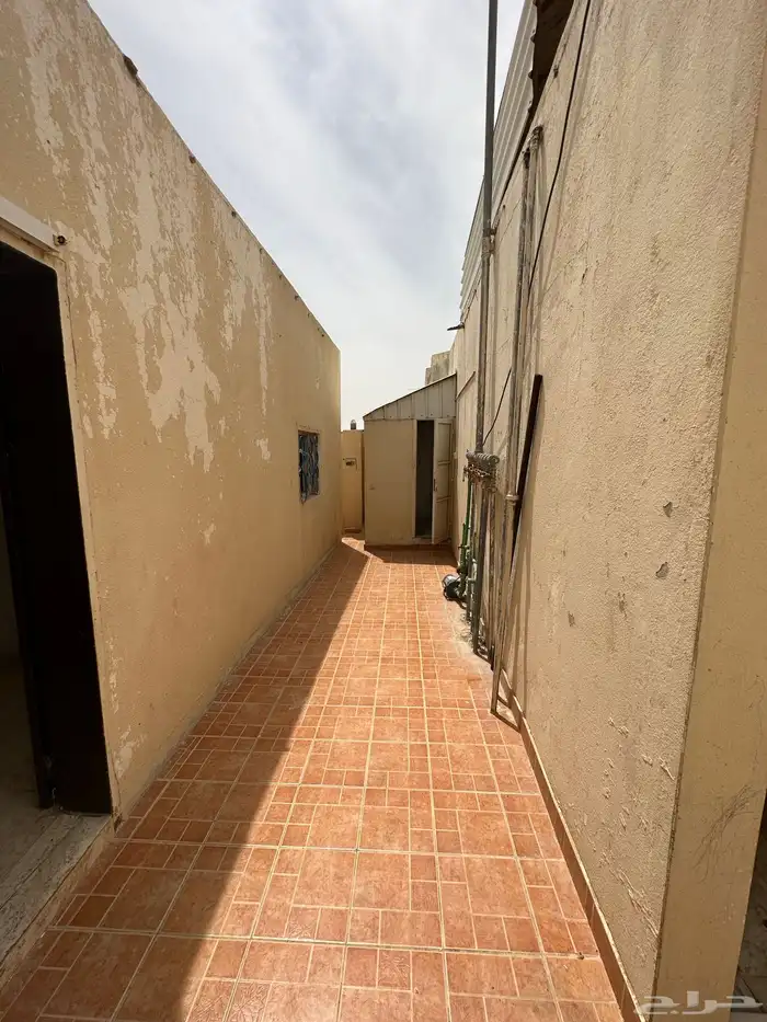 للإيجار شقة ب 27 الف سنوي 15