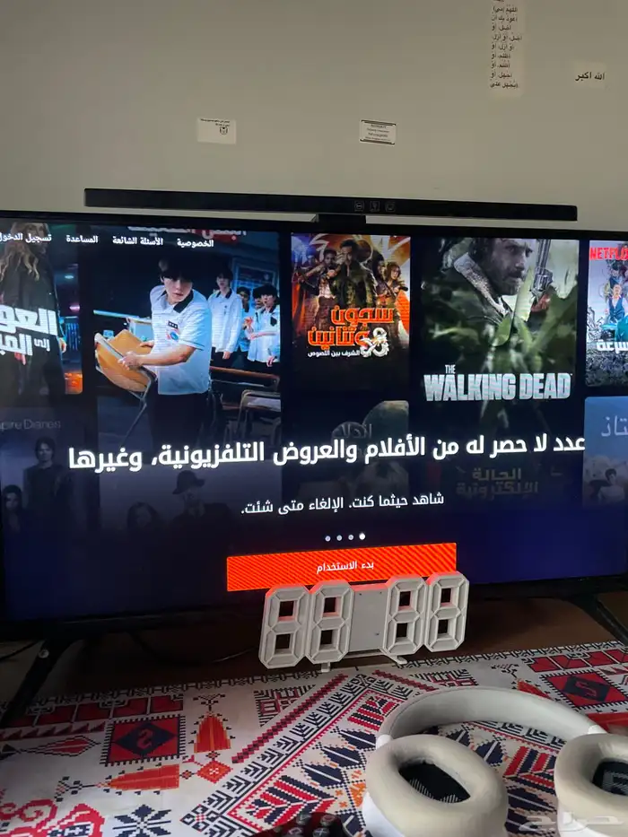 شاشه ذكيه نظيفه مفيها شي حقت لعب وافلام 2