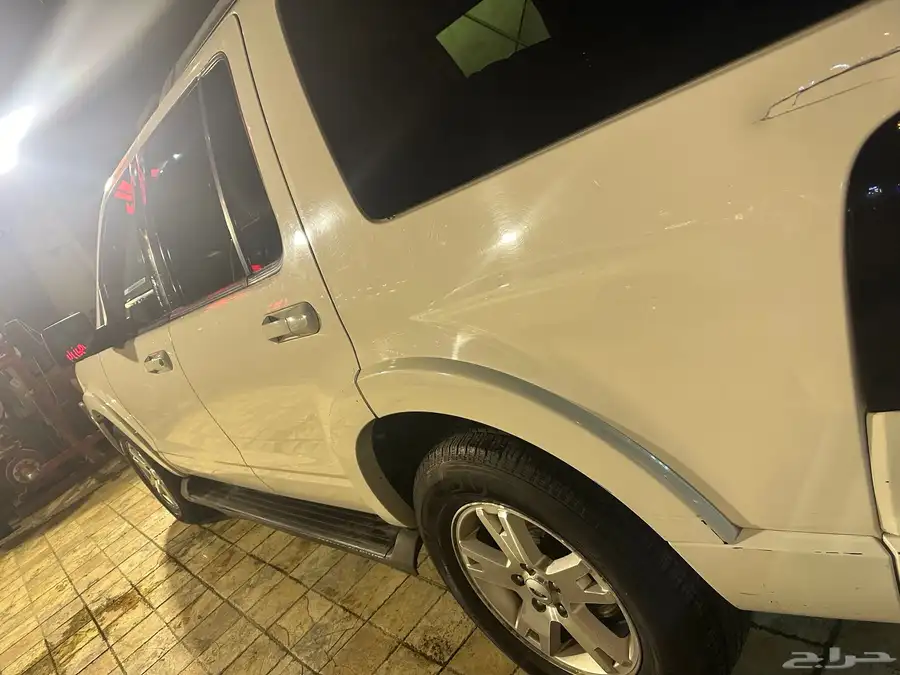 سياره للبيع جيب 12
