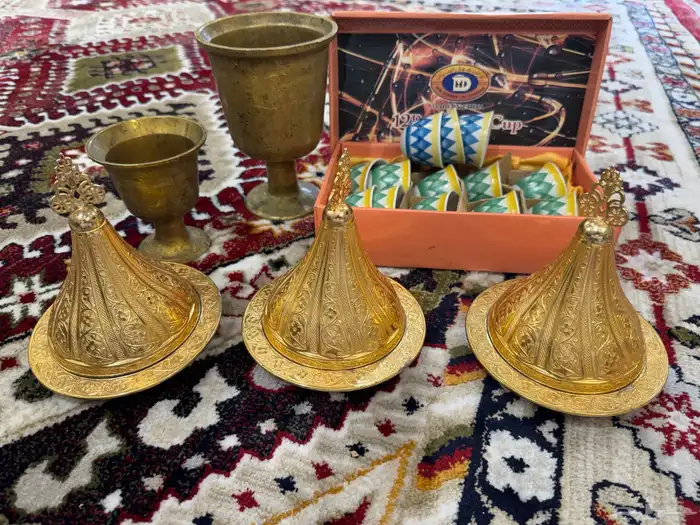 للبيع عدد 2 نجر من دون يد وفناجيل قهوه تراثيه ومقادع تركيه 9