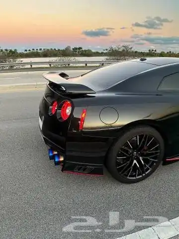 نيسان جي تي ار بريميوم 2021 Nissan GT-R Premium 3