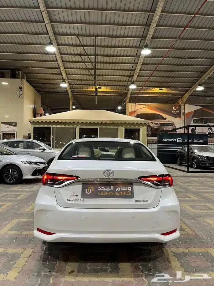 تويوتا كورولا XLI 2.0 مطور بنزين كاش وبنك 2025 9