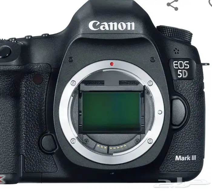 كاميرا كانون 5d mark iii مع ملحقات وعدسات وفلاش 1