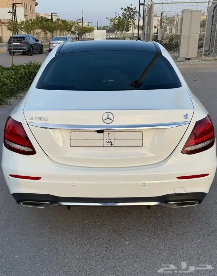 مرسيدس Mercedes E300 AMG kit 5