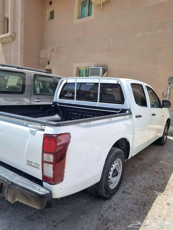 ايسوزو ديماكس2019 3