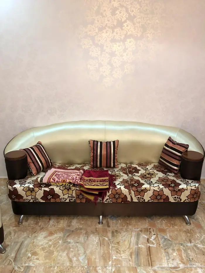 كنب مستعمل نظيييف شرط 0