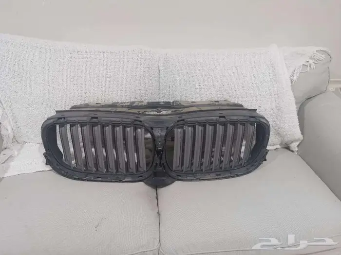 قطع غيار بي ام دبليو G12 7