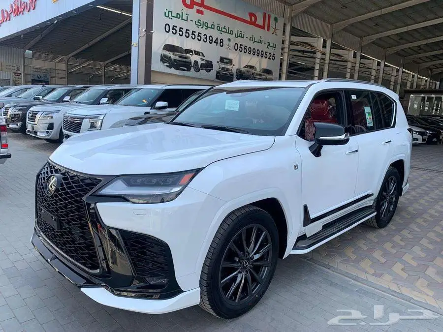 لكزس اف سبورت موديل 2025 عداد اصفار 10