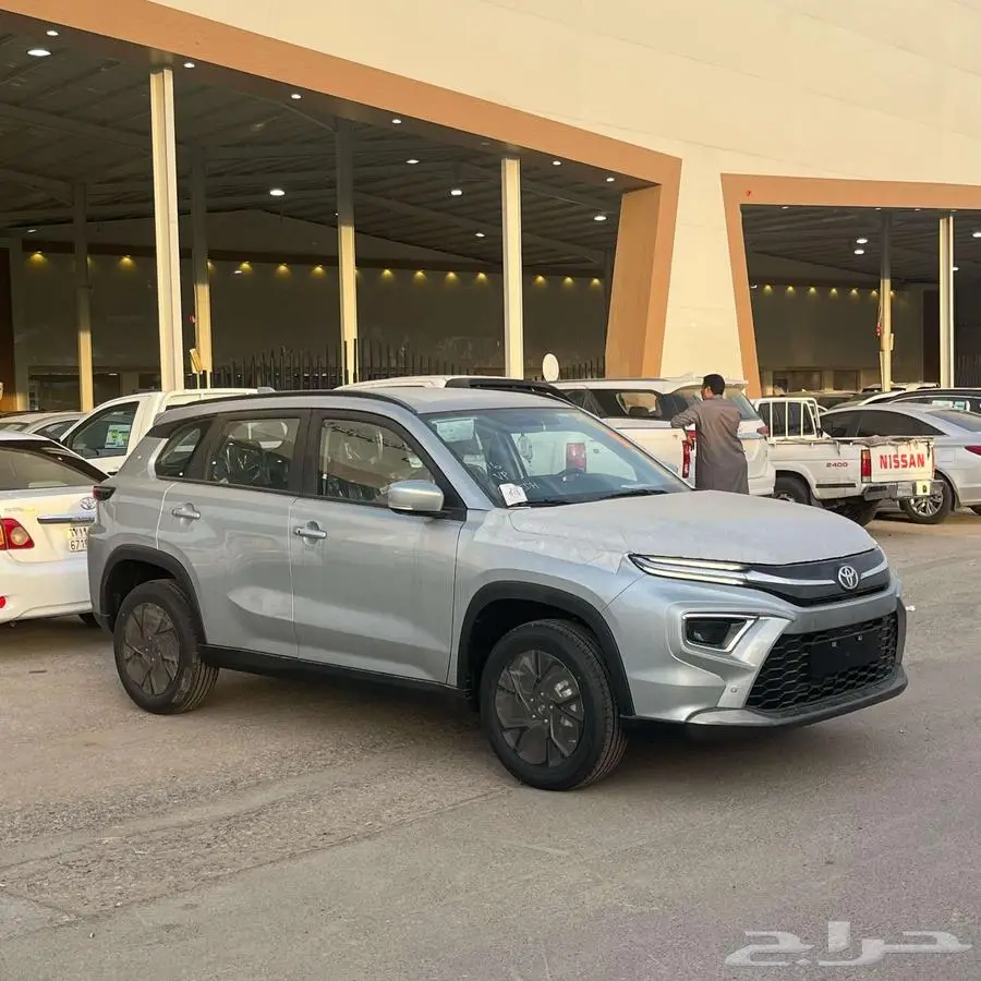 تويوتا اوربان كروزر GL ستاندر 2025 سعودي - عرض الكاش 1