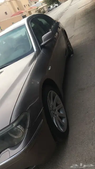 بي ام دبليو 735E 2004 3