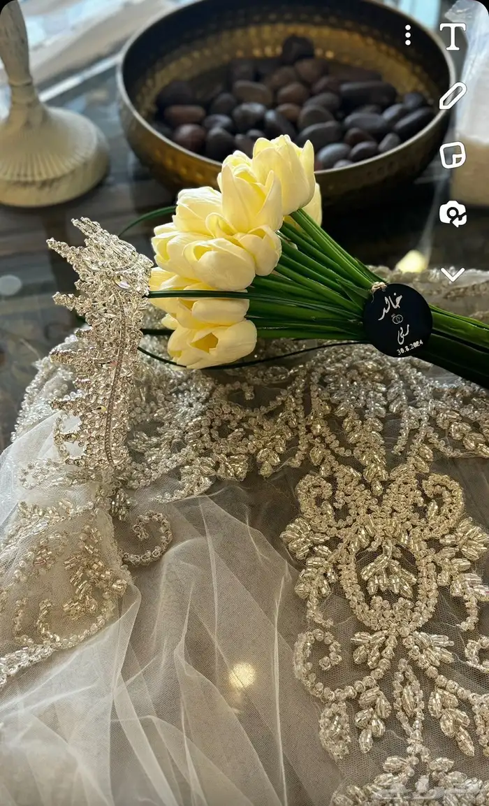 فستان زواج يبرق ويرعد 2