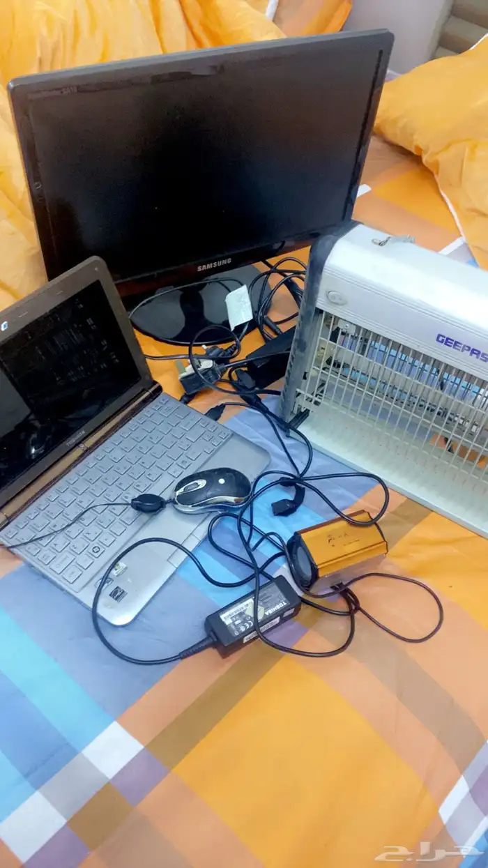 ناموسيه ..كمبيوتر شاشة سامسونق كمبيوتر صغير 0