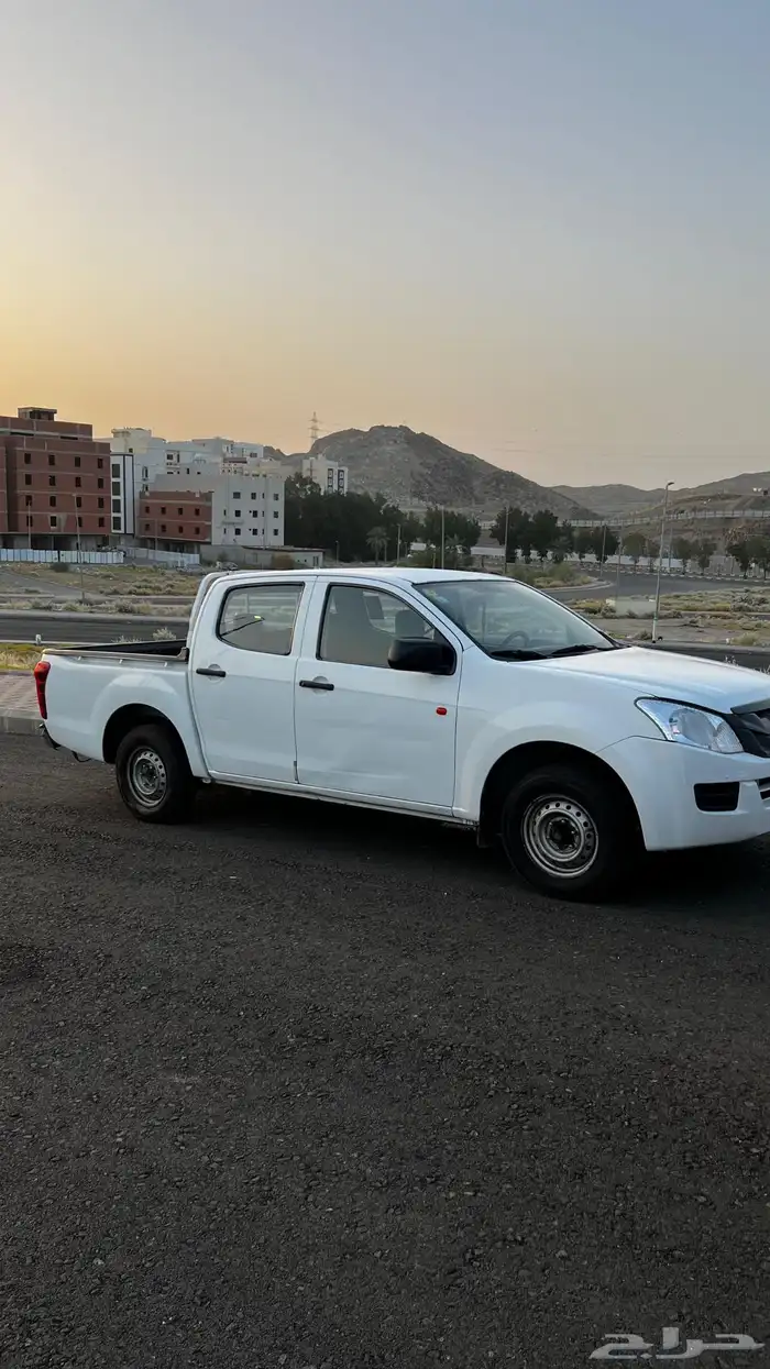 ايسزوز ديماكس استاندر مكينه 2.5 بدي بلد نظيف 8
