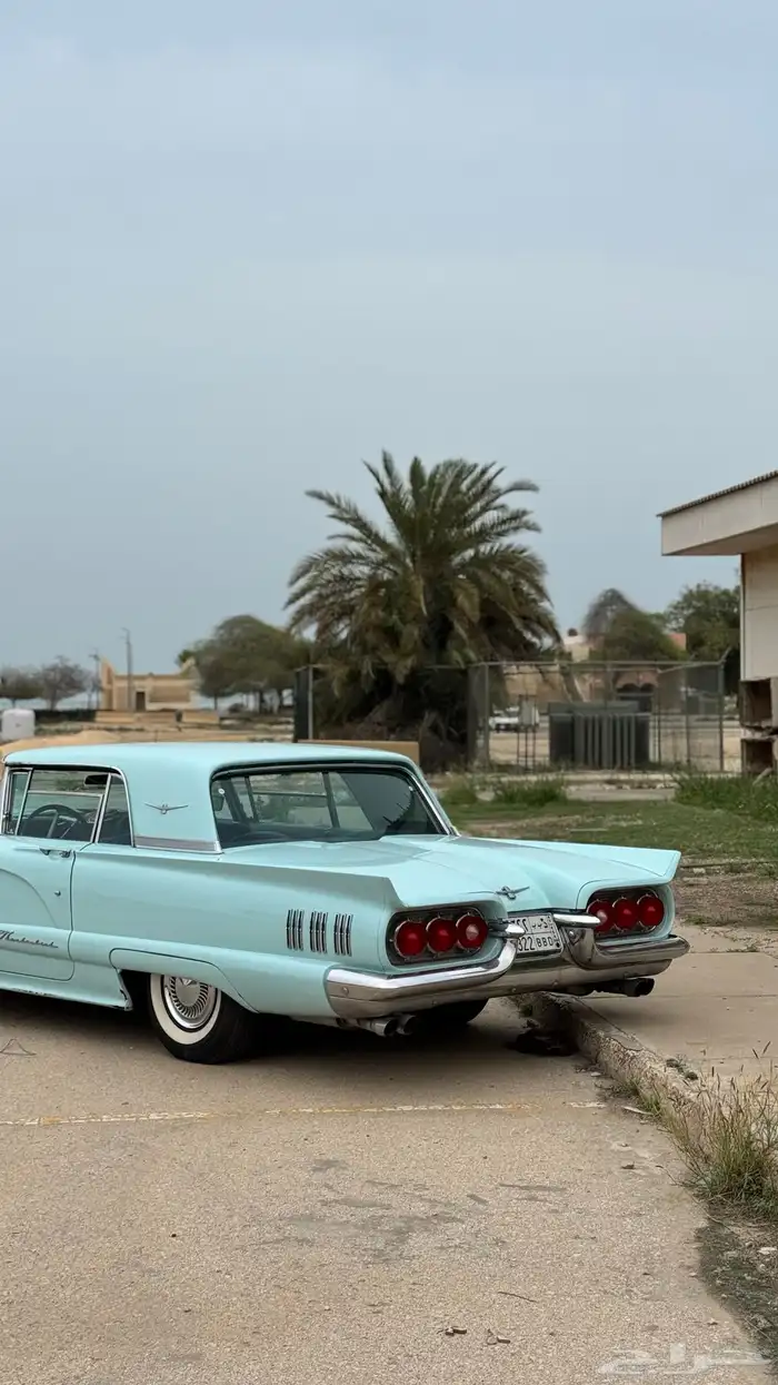 فورد من نوع thunderbird 1960 22