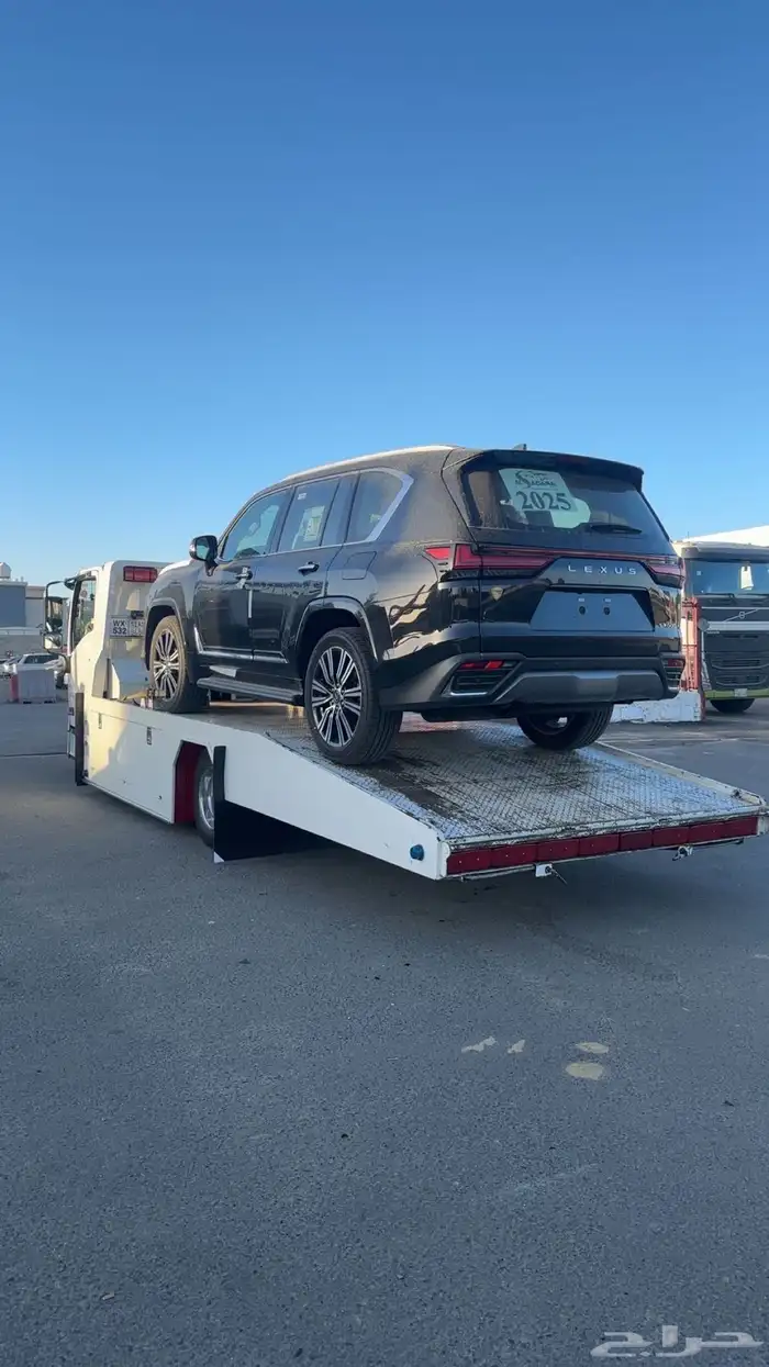 سطحه لنقل السيارات 1