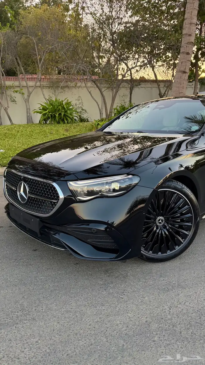 Mercedes E200 2025 جديد 1