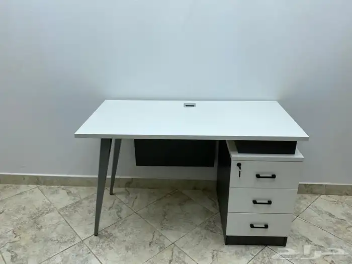 جديدنا كراسي دوار ظهر عالي شبك ومكاتب مدرسيه 9