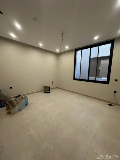 شقة للبيع الرمال الغربي 3