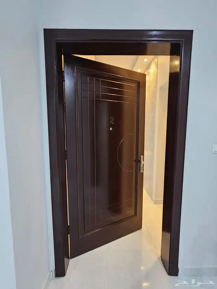 عماره سكنيه للإستثمار   شقق فاخره وجديده للإيجار 12