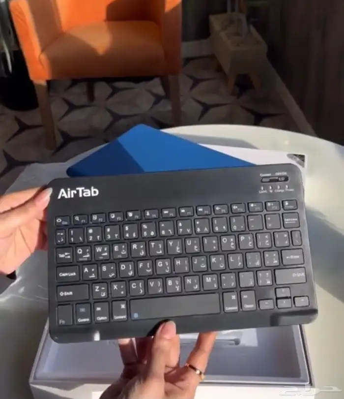 عرض خاص تابلت اير تاب مساحته 1 تيرا مع استاند تابلت 5