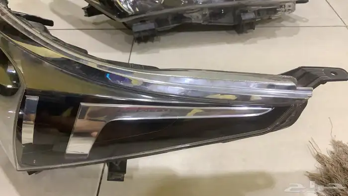 شمعات كورولا 14 11