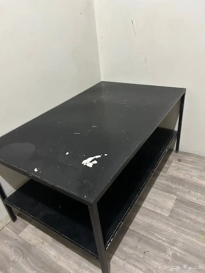 خمس كراسي مع فرشهن مع طاولاتهن مع طاوله كبيره 2