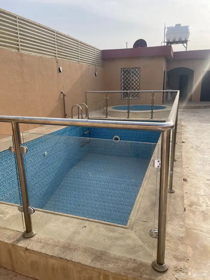 استراحه قسمين للايجار 1