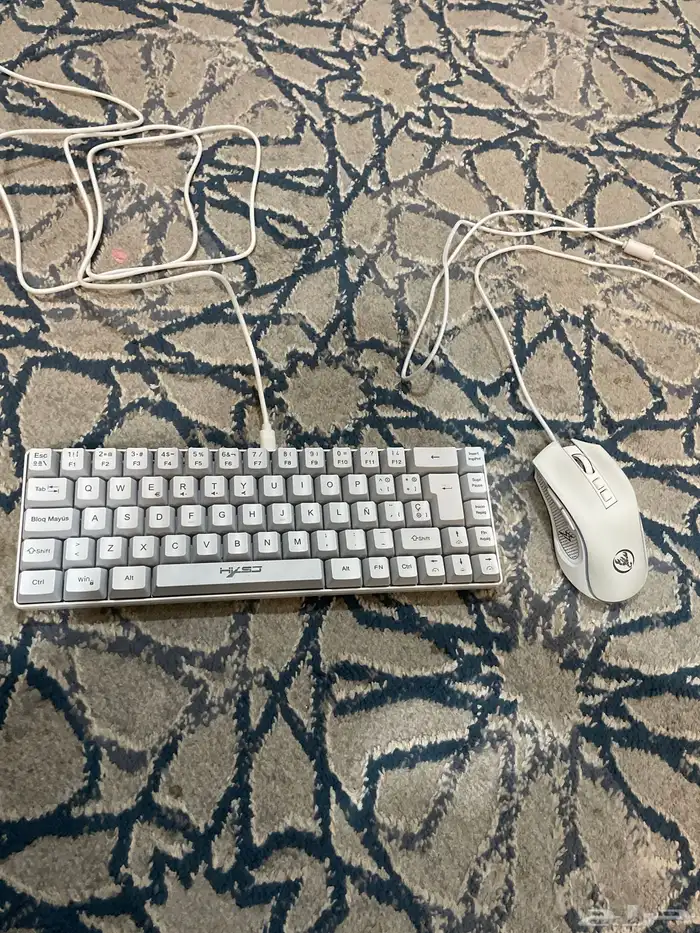 مسك كيبورد فأرة 0