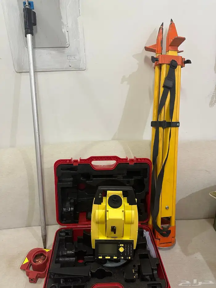 جهاز مساحة توتل استيشن لايكا بلدر405 1