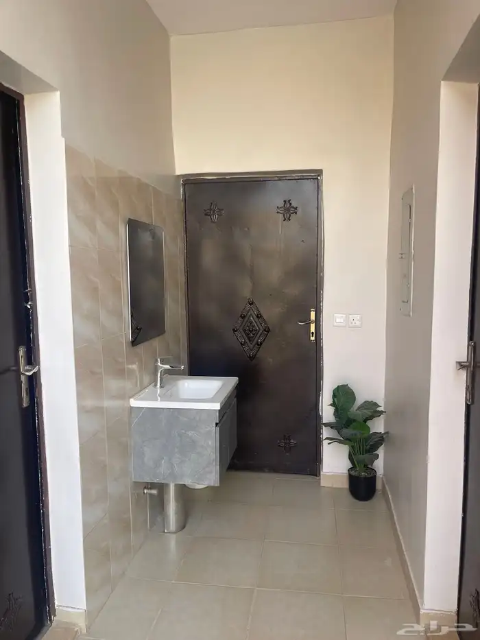 استراحه قسمين للايجار 13