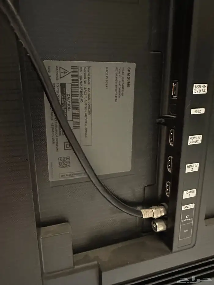 يوجد لدي شاشه مكسوره للبيع 4