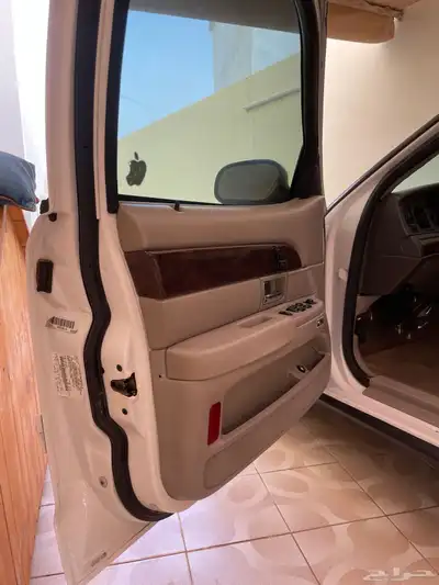 فورد جراند ماركيز 2008 5