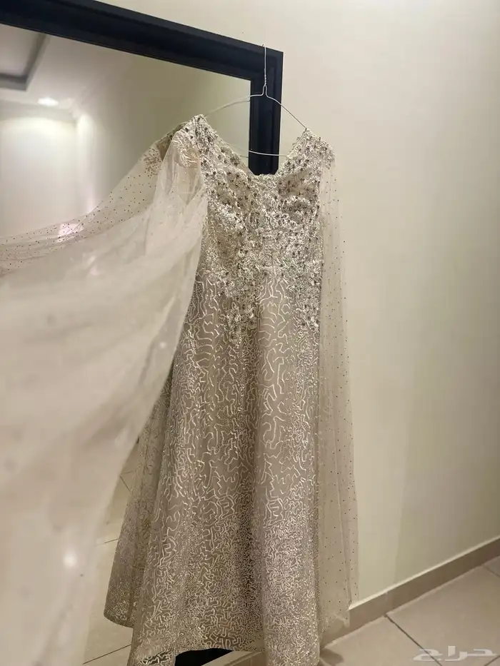 فستان 0