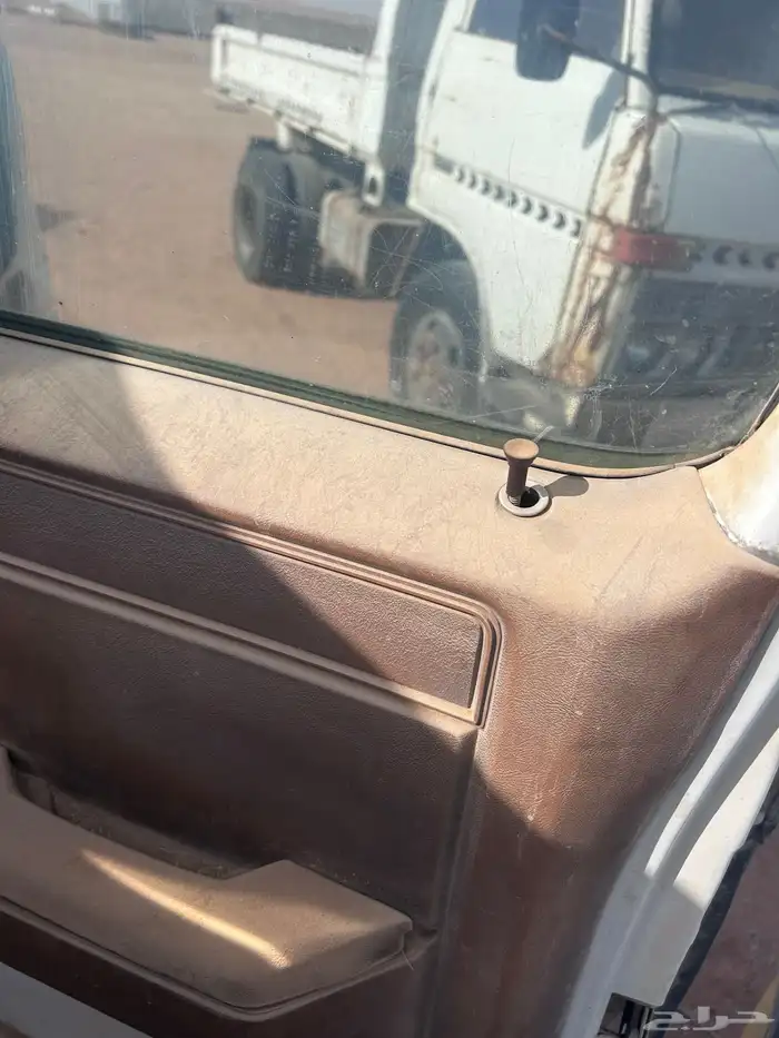 جمس قديم للبيع تشليح قطع غيار سياره مسقطه 11