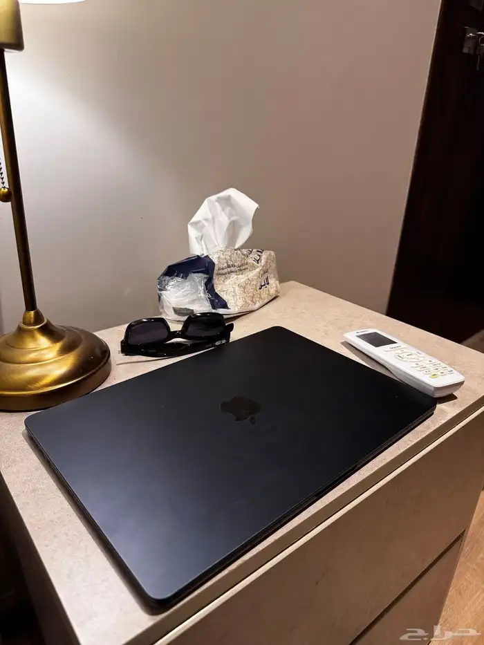 ماك بوك 15 انش 0