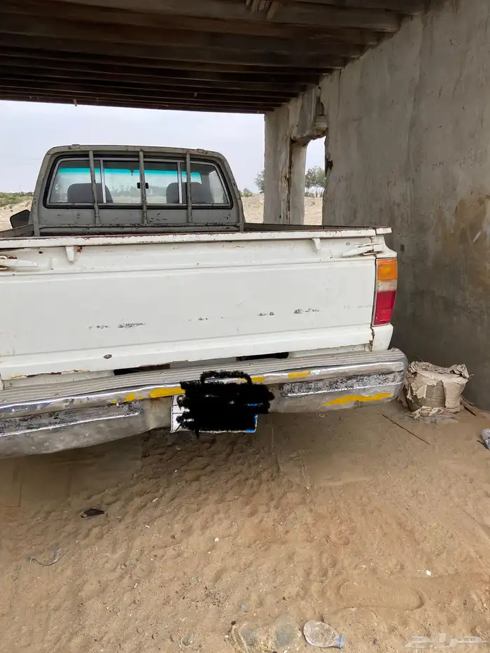 هايلوكس ونيت الموديل 85 4