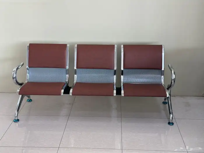 جديدنا كراسي دوار ظهر عالي شبك ومكاتب مدرسيه 0