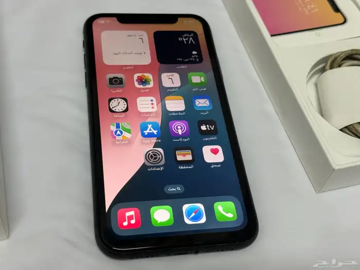آيفون 11 5