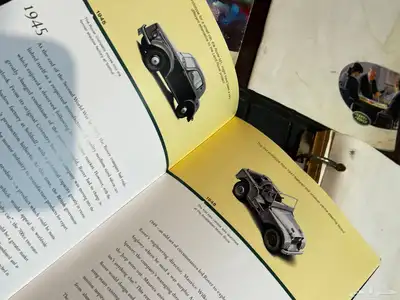 كتلوجات لاند روفر 2