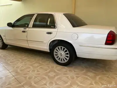 فورد جراند ماركيز 2008 0